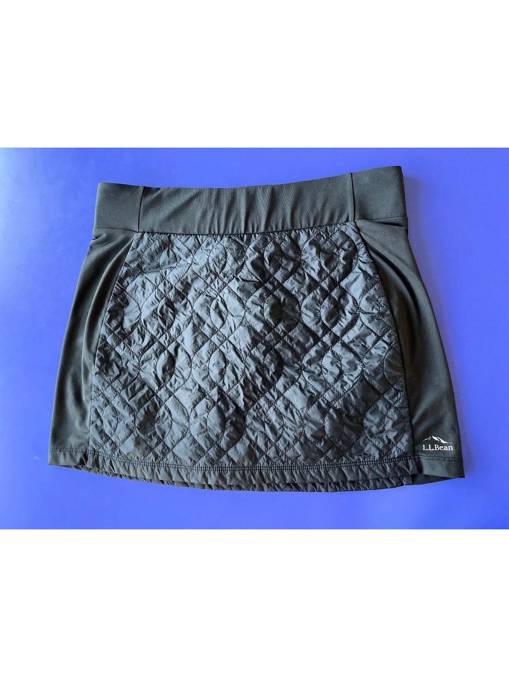 L.L.Bean Women's Quilted Insulated Mini Skirt w Stretchy Side Panels Size M / L